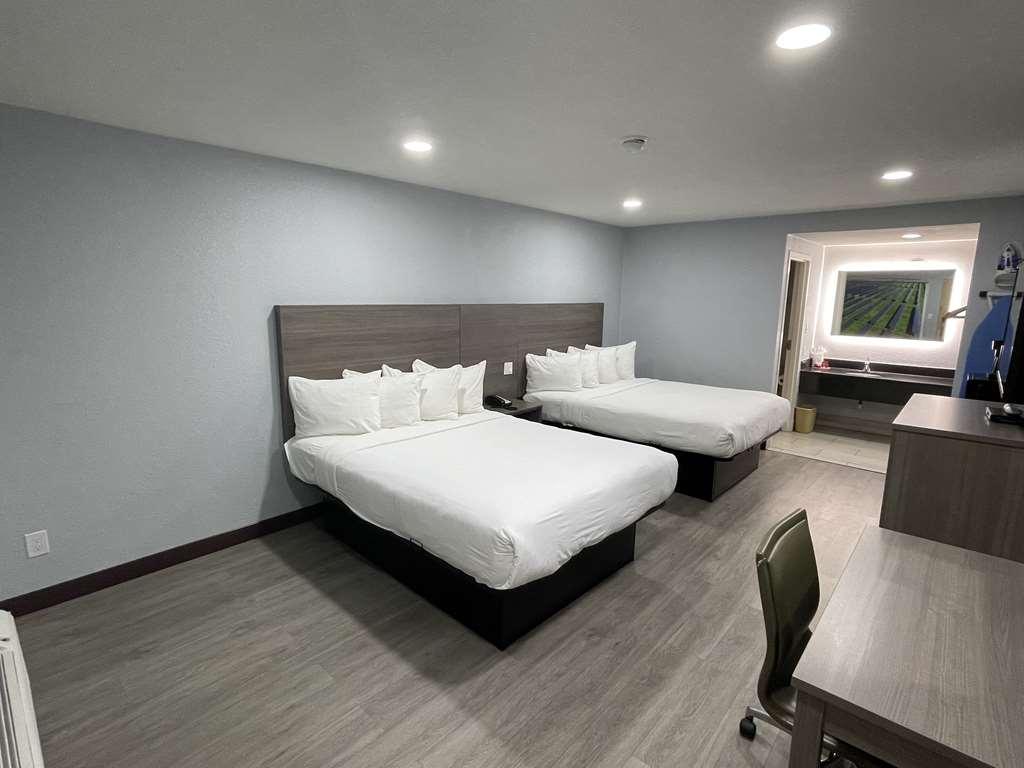 Surestay Hotel By Best Western Childress Ruang foto