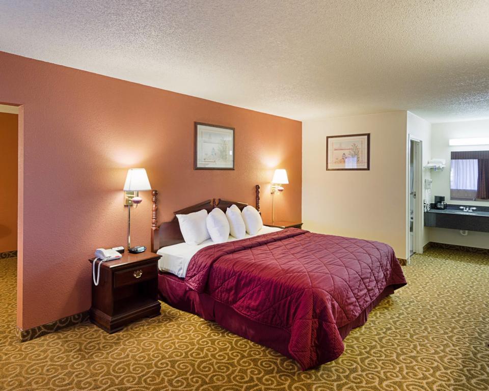 Surestay Hotel By Best Western Childress Bagian luar foto