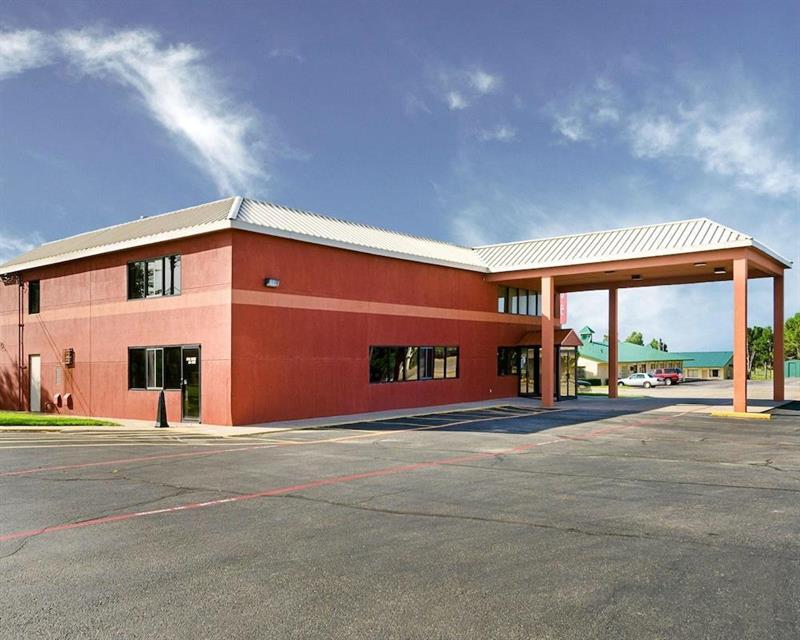Surestay Hotel By Best Western Childress Bagian luar foto
