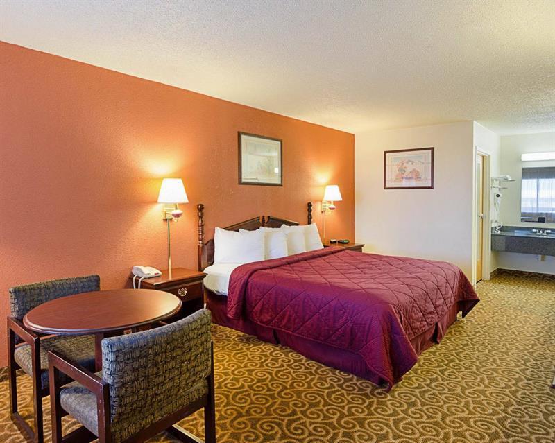 Surestay Hotel By Best Western Childress Bagian luar foto